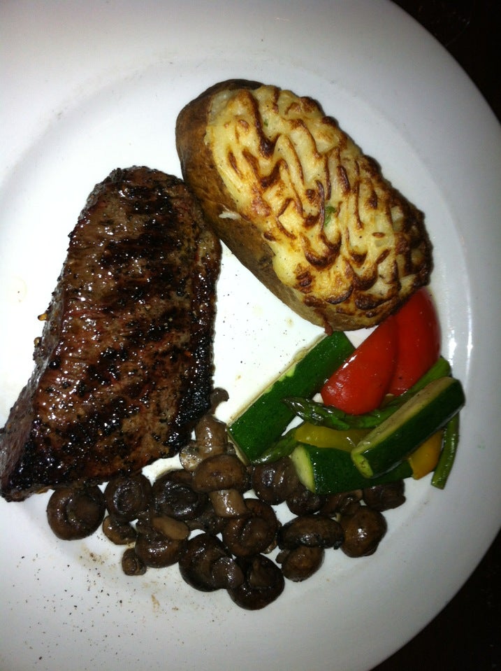 The Keg Steakhouse + Bar, 670 Matheson Blvd W, Mississauga, ON MapQuest