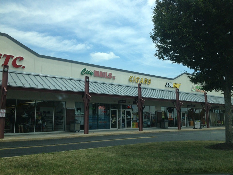 Limerick Square Shopping Center, 70 Buckwalter Rd, Limerick Twp, PA