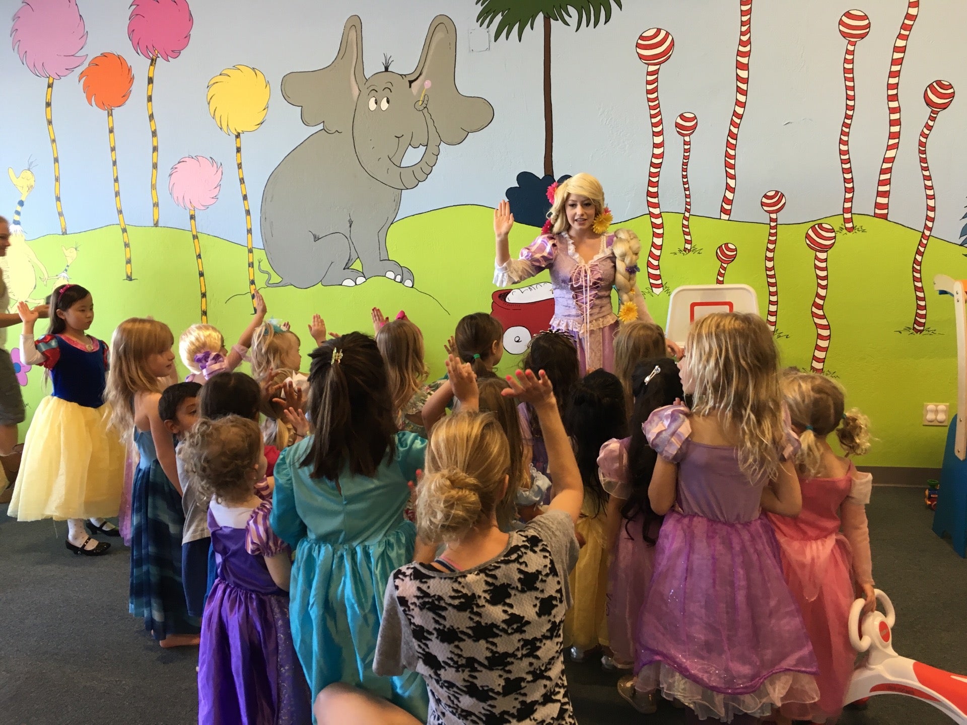 The Doll House & Toy Store DBA Toys & Playtime Oasis CLOSED, 13802 N Scottsdale Rd, Phoenix