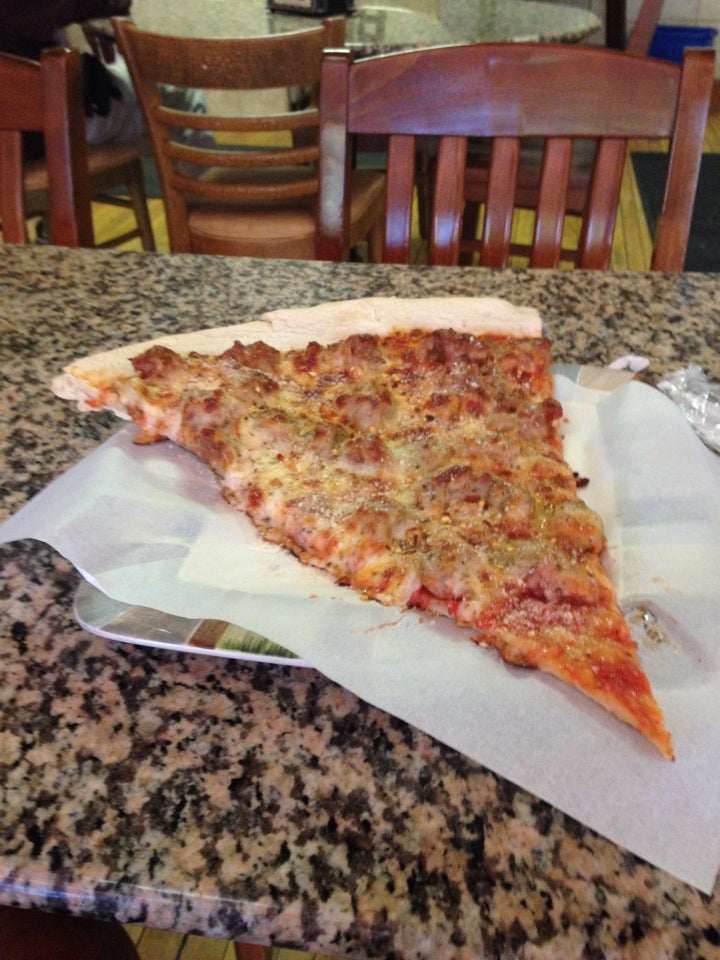 Pizza Review At Damenzo's Pizza And Restaurant One Bite, 54% OFF