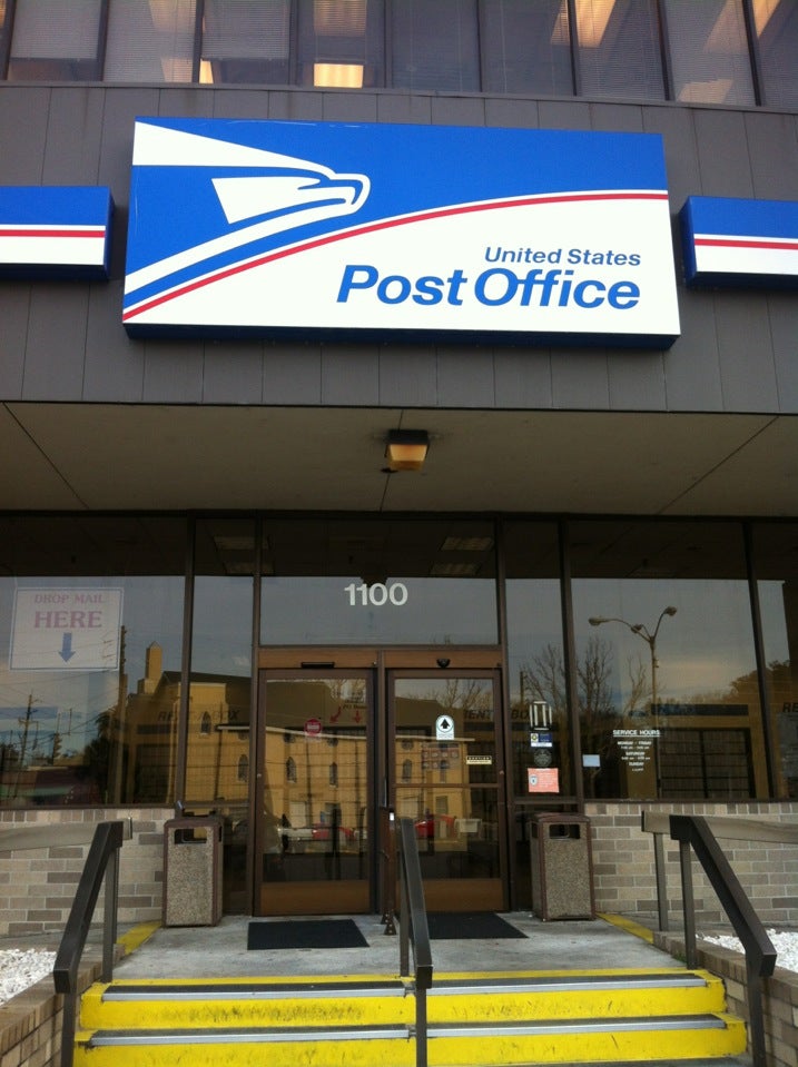 United States Postal Service, 1100 Kings Rd, Jacksonville, FL, Post