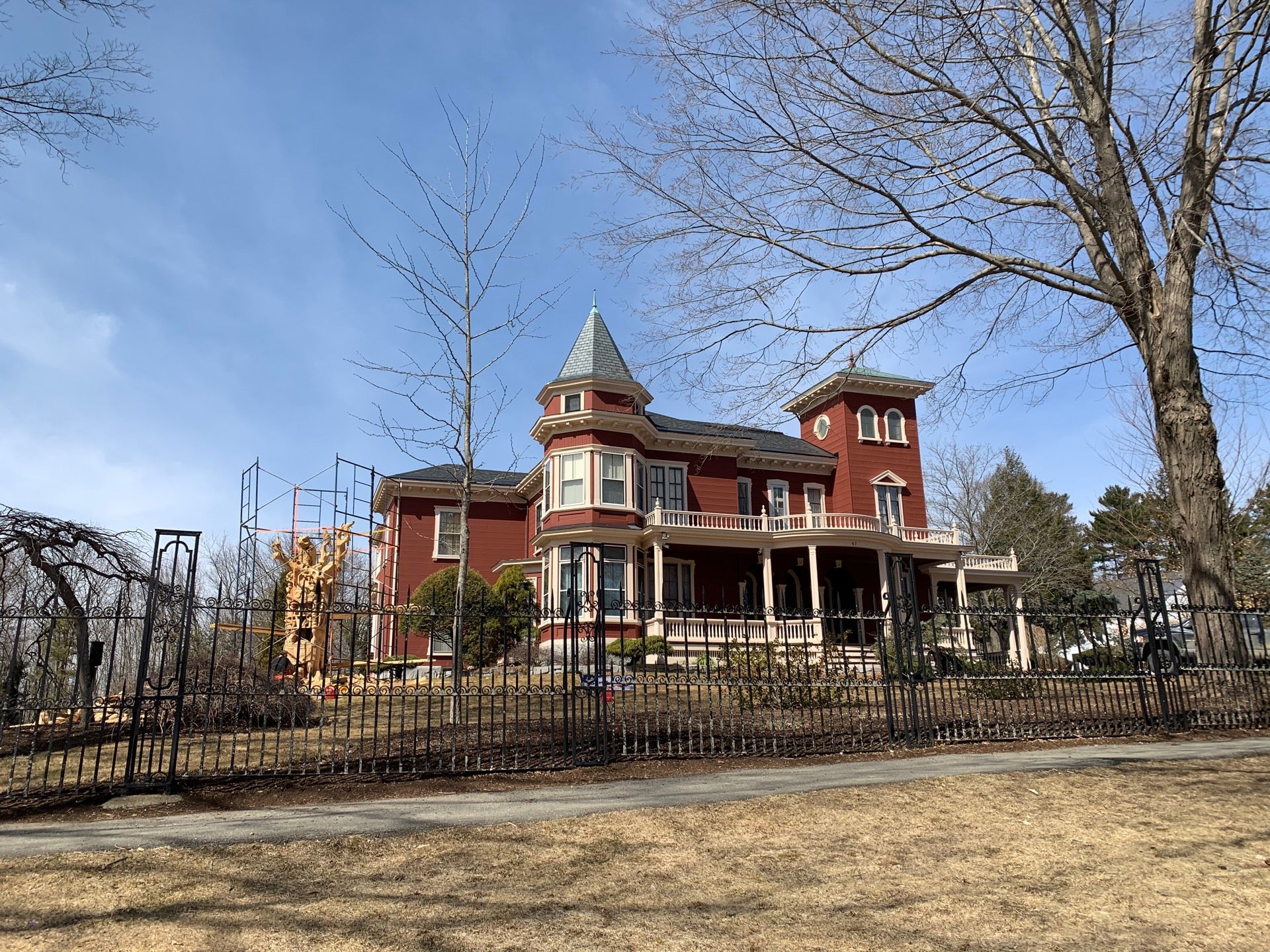 Stephen King's House, 47 W Broadway, Bangor, ME, Monuments MapQuest
