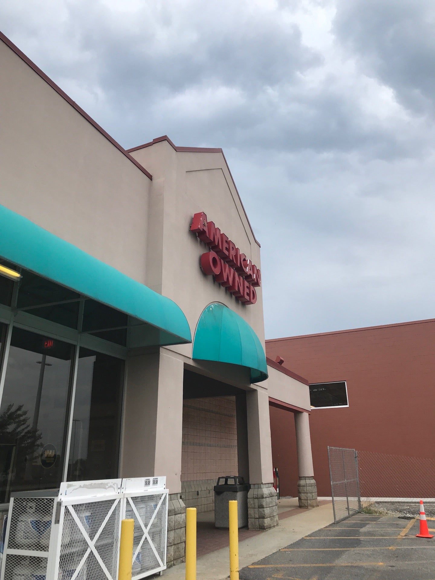 Powdersville Ingles features new look in old location