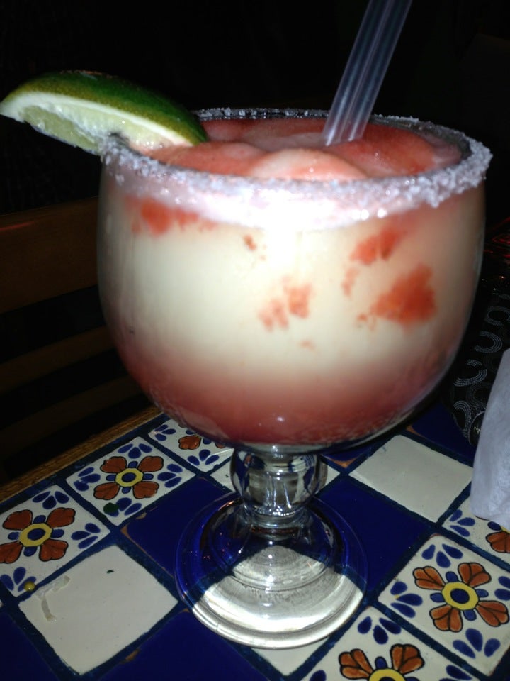 Tomatillos Cafe Y Cantina, 3210 Broadway St, San Antonio, TX, Mexican