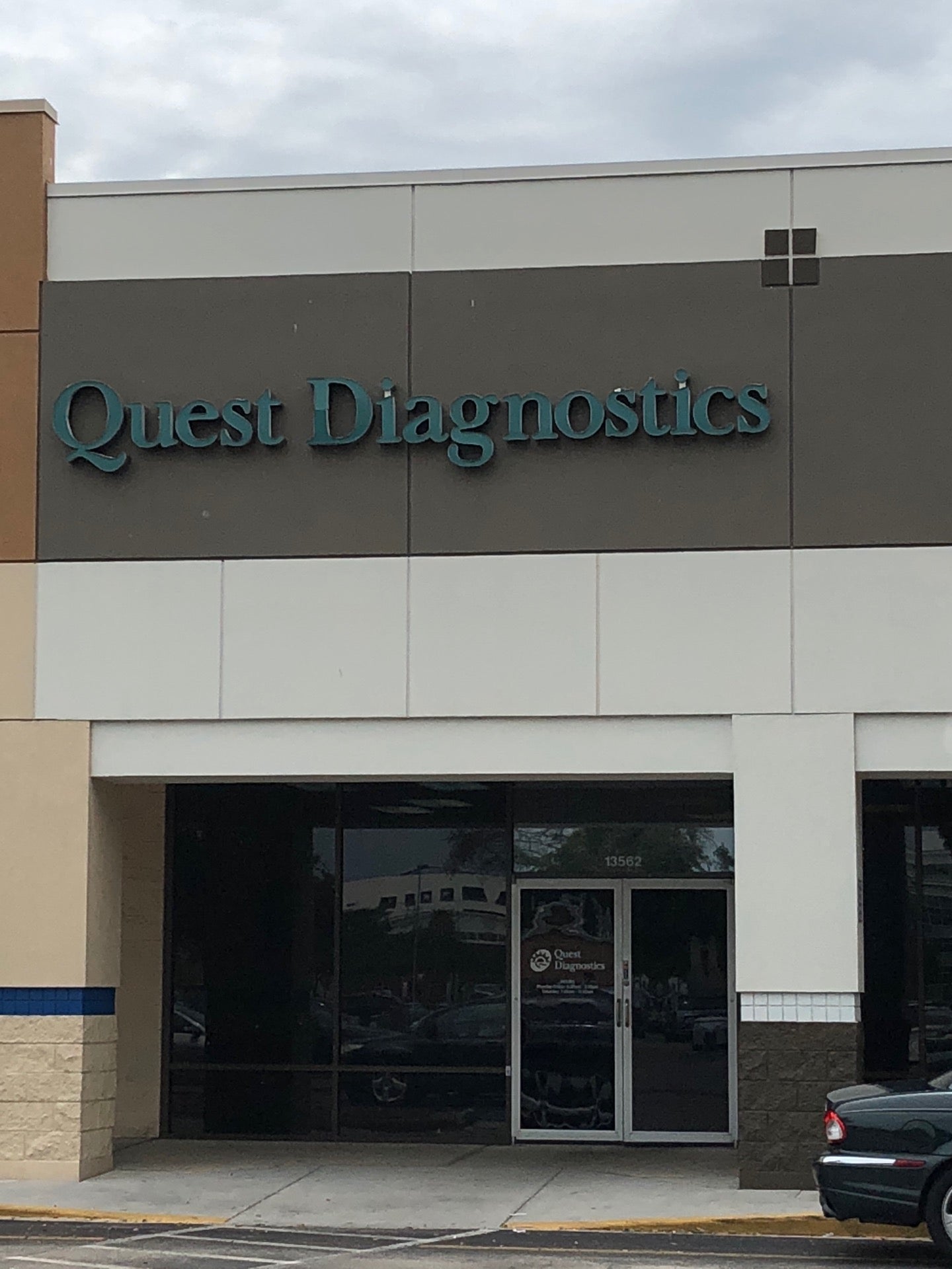 Quest Diagnostics, 13562 University Plaza St, Suite 301, Tampa, FL ...