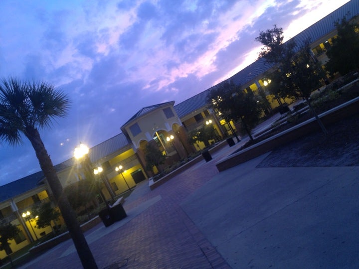 Fleming Island High School, 2233 Village Square Pkwy, Fleming Island