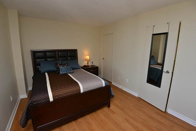 Bay Terrace Two Apartments