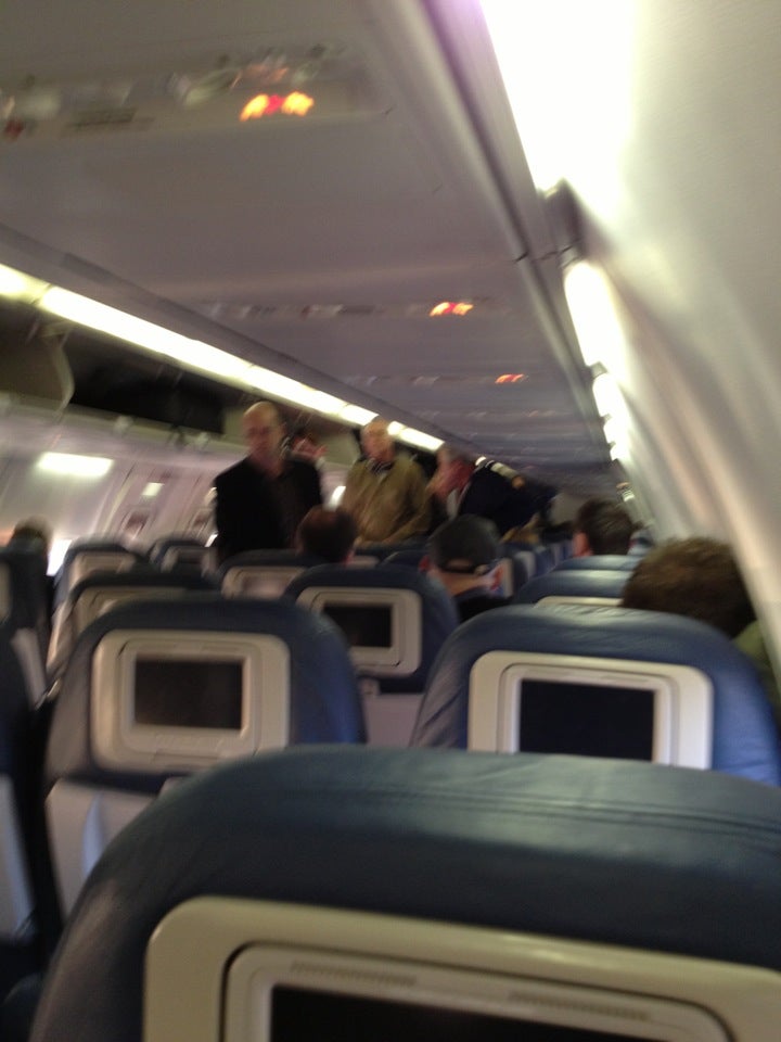 Gate B6, Hebron, KY MapQuest