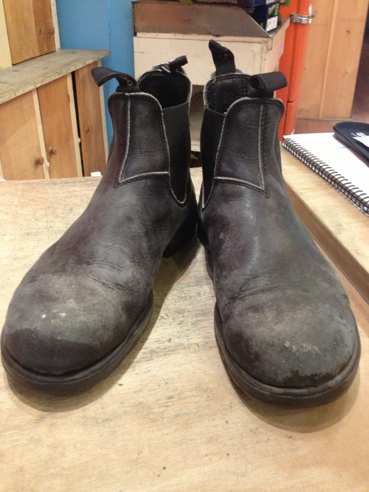 Blundstone Footwear 698 Queen St W Toronto ON MapQuest