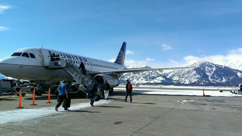 Jackson Hole Airport (JAC), 1250 E Airport Rd, PO Box 159, Jackson, WY, Electric Charging