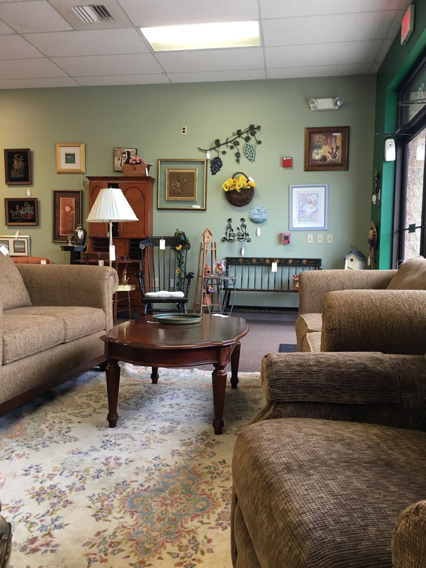 Finders Keepers, 2159 White St, Ste 23, York, PA, Second Hand Stores