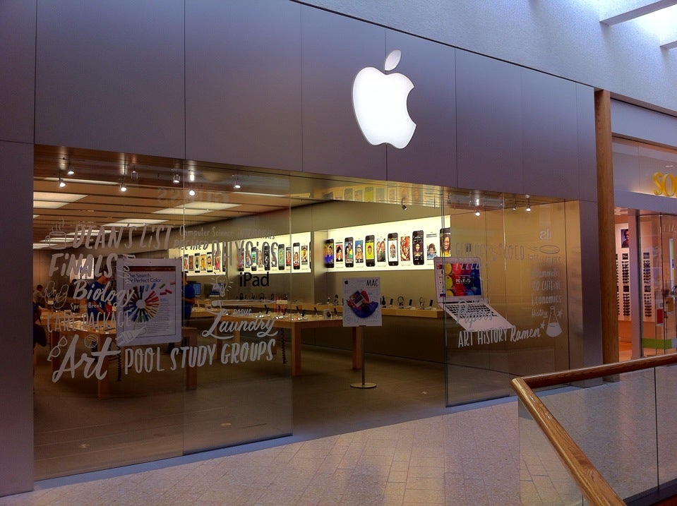 Apple Store, 50 Holyoke St, Holyoke, Massachusetts, Electronic Retailing MapQuest