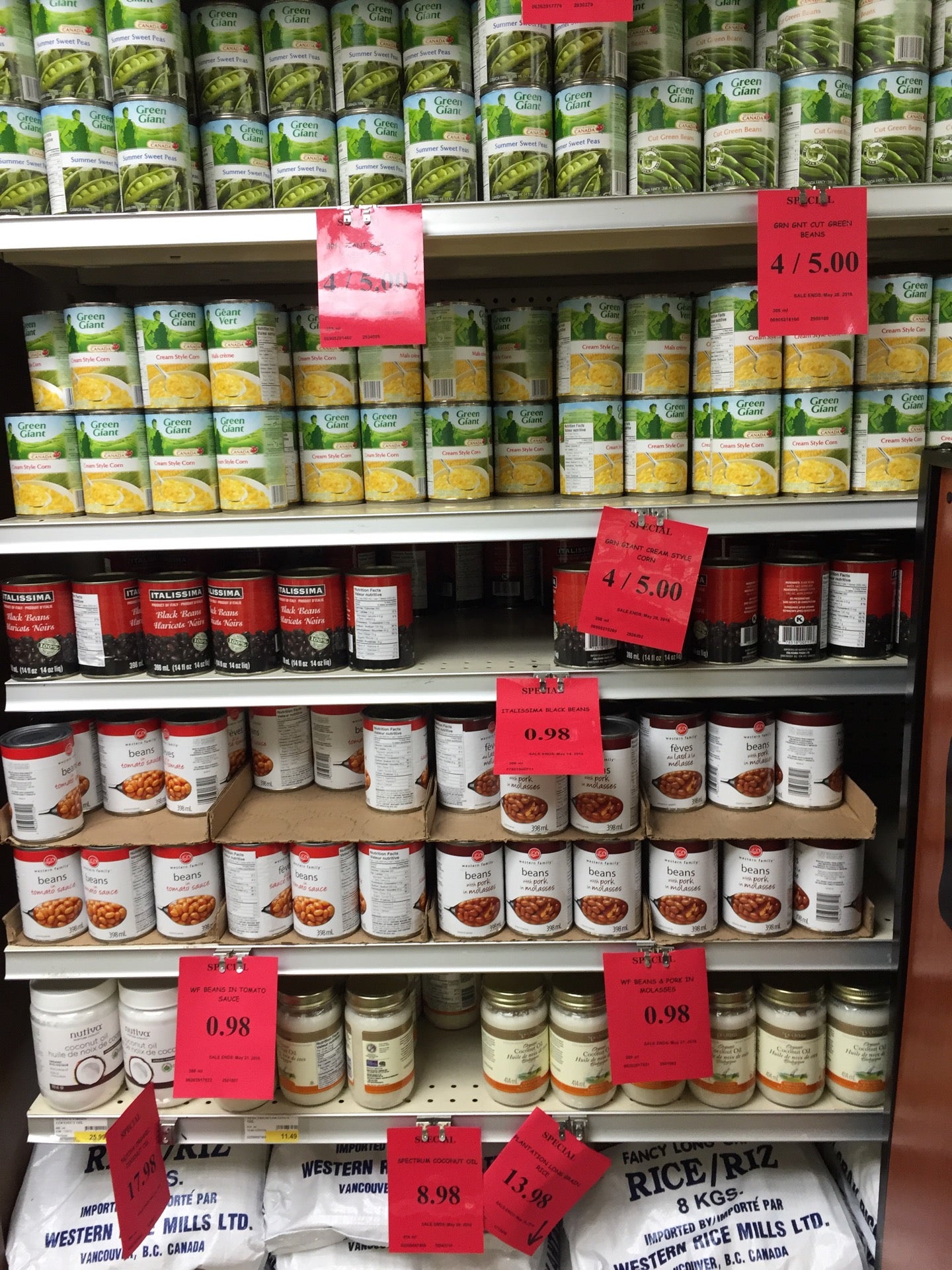 Pemberton Valley Supermarket