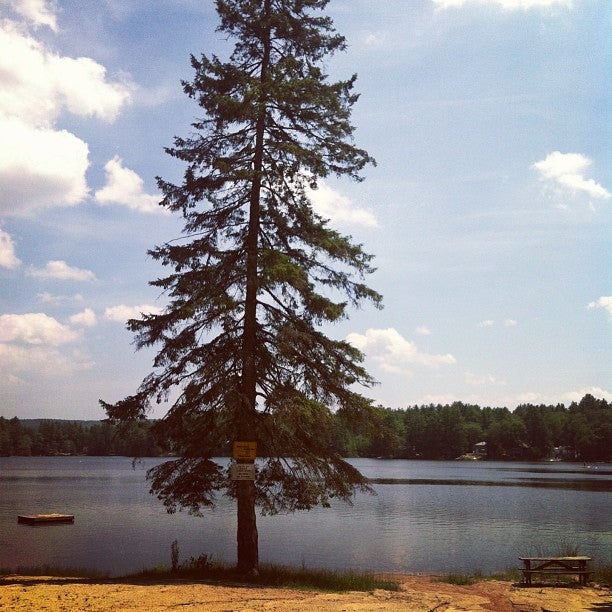 Emerald Lake, Hillsborough, NH MapQuest