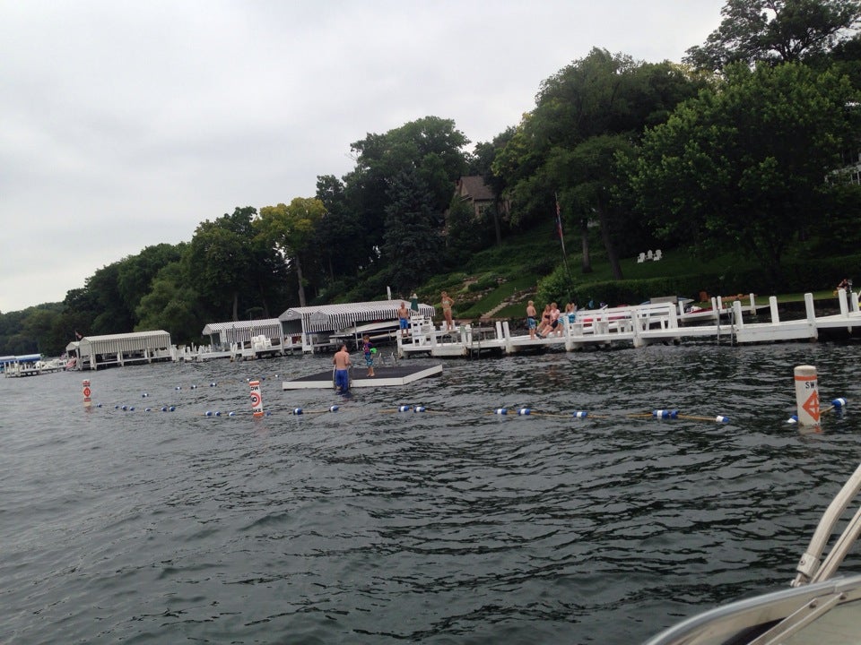 Indian Hills Pier, Fontana, WI MapQuest