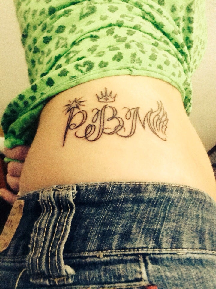 RockABilly Tattoo & Piercing Studio, 4576 N University Dr, Lauderhill