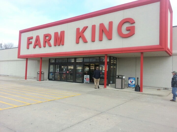 Farm King Supply, 2091 N Main St, Canton, IL, Agricultural Products