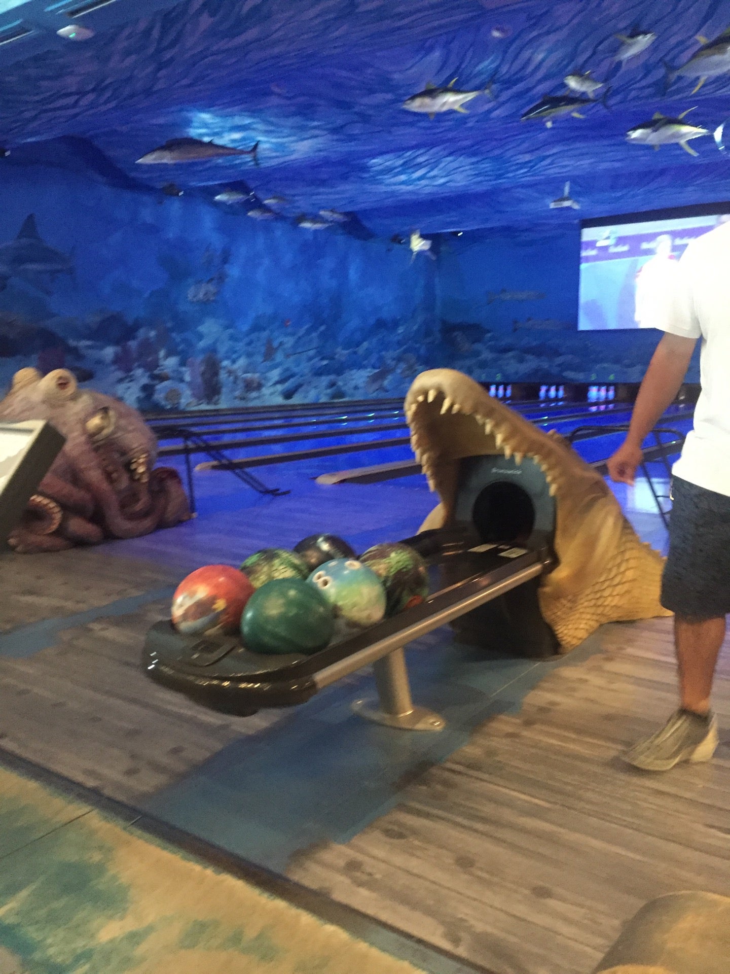 Uncle Buck's Fish Bowl and Grill, 4251 Legendary Dr, Destin, FL