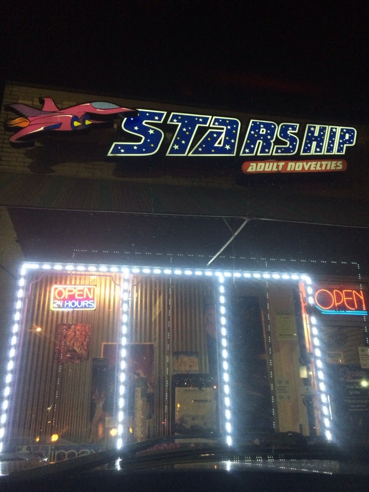 Starship Enterprises, 2275 Cheshire Bridge Rd NE, Atlanta, GA, Music