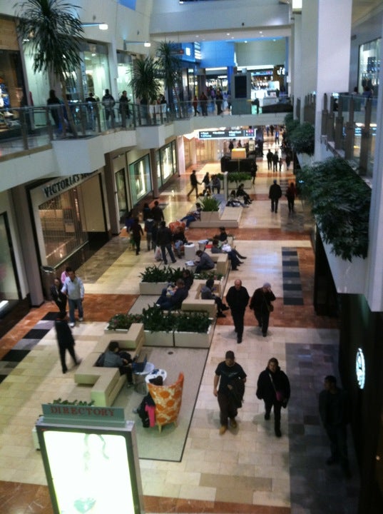 Westfield Garden State Plaza: Gucci - Picture of Westfield Garden State  Plaza, Paramus - Tripadvisor