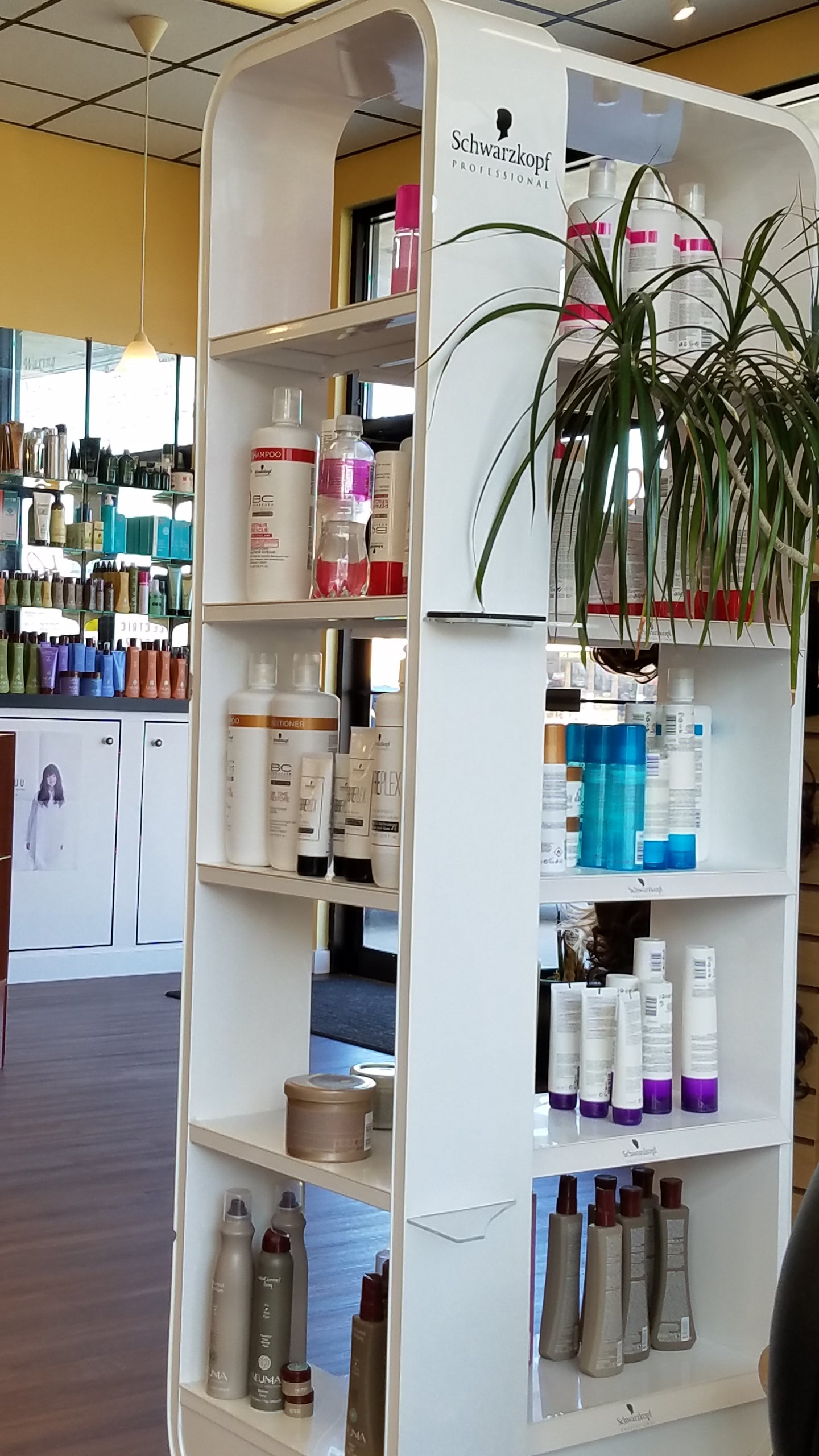 Julia's Hair Salon, 4200 Old Seward Hwy, Anchorage, AK, Hair Salons -  MapQuest