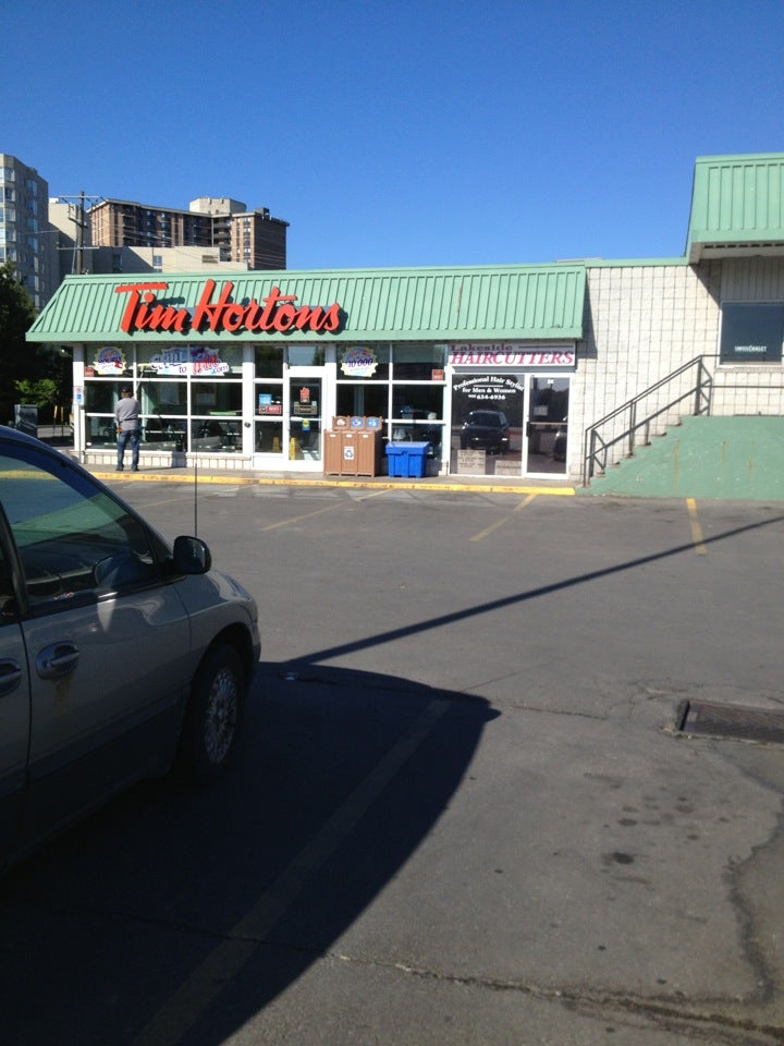 Tim Hortons  Lakeside Retail Park