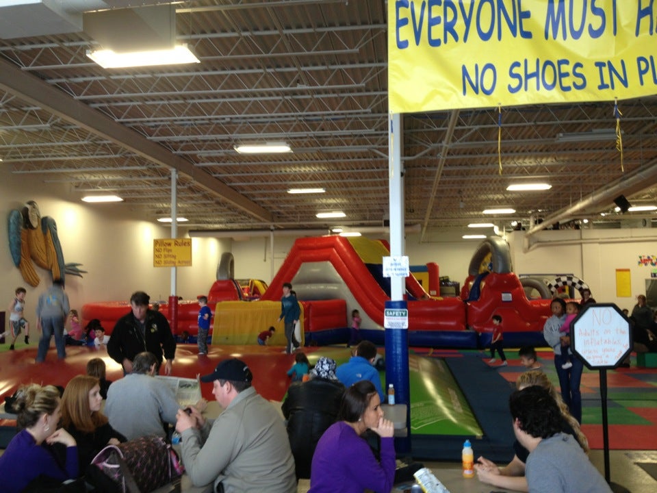 bouncin-bears-901-e-dimond-blvd-ste-e-anchorage-ak-playgrounds