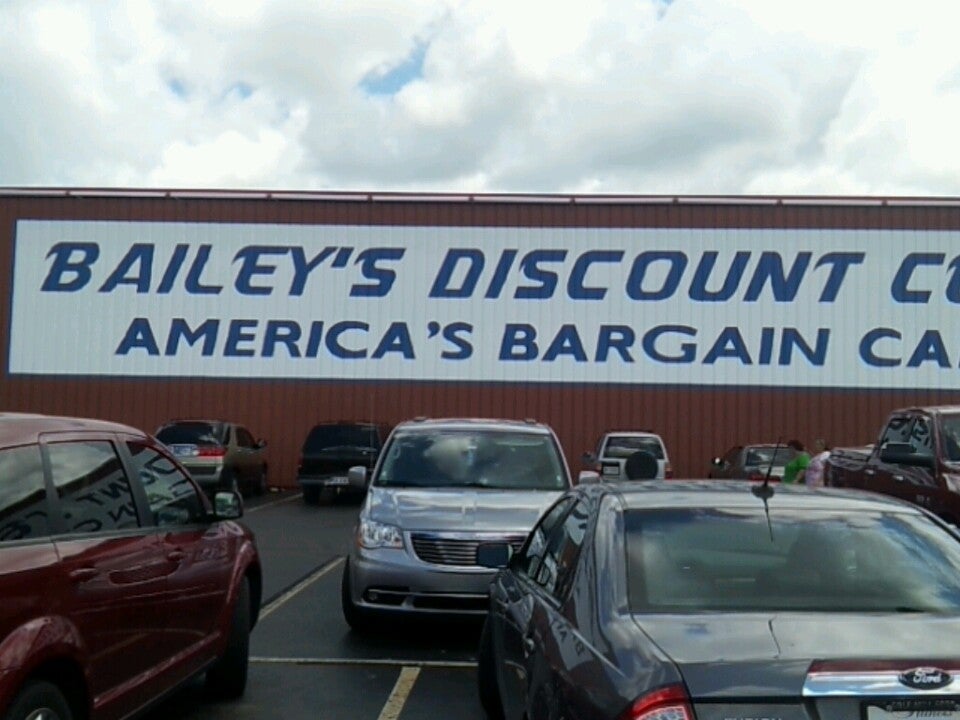 Bailey's Discount Center, 5900 S Range Rd, North Judson, IN, Carpenters