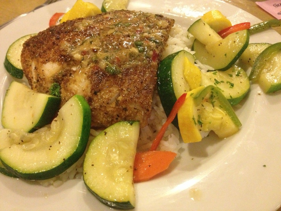 The Breezeway Restaurant & Bar, 112 E 1st St, Sanford, FL, Eating