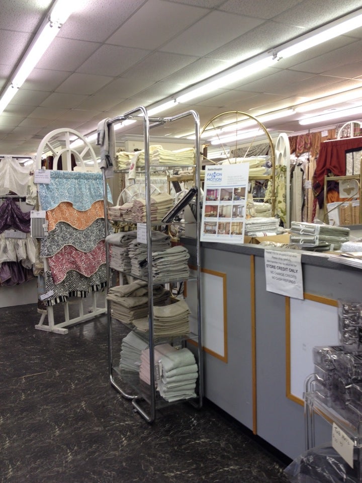 Quaker Curtain Warehouse Outlet, 408 Stokes Ave, Ewing, NJ, Home