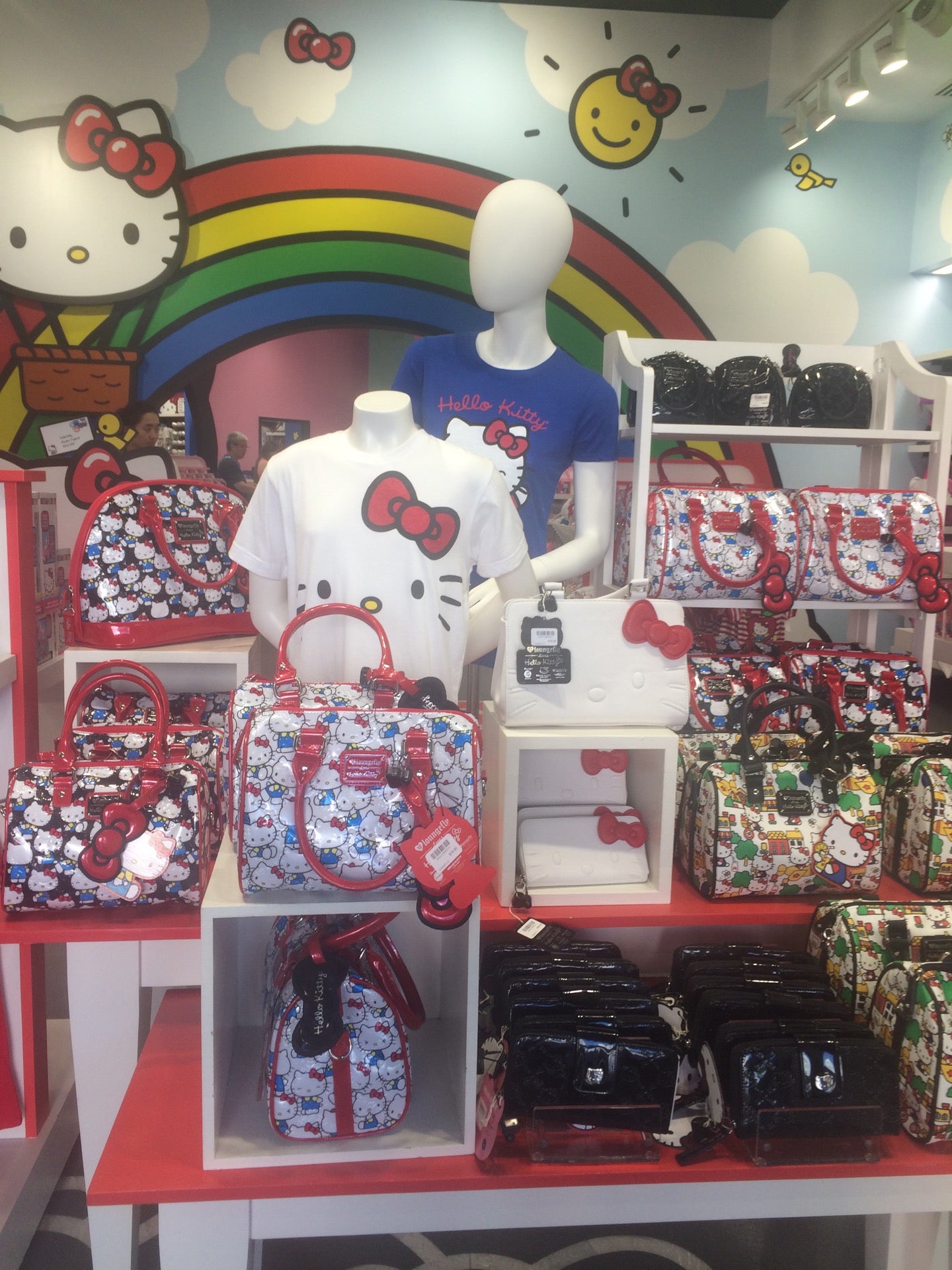 THE HELLO KITTY SHOP - 56 Photos & 11 Reviews - 6000 Universal Blvd, Orlando,  Florida - Souvenir Shops - Yelp