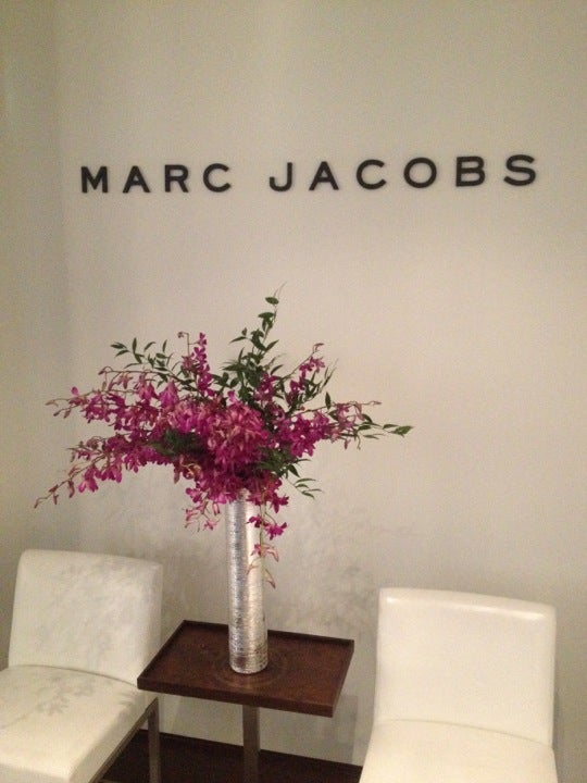 Marc Jacobs on X: Chloë in Marc's 72 Spring St. office for THE