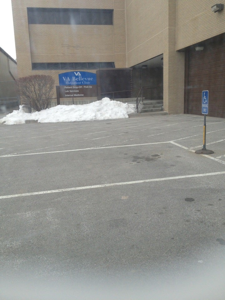 Ehrling Bergquist USAF Clinic, 2501 Capehart Rd, Offutt Afb, NE