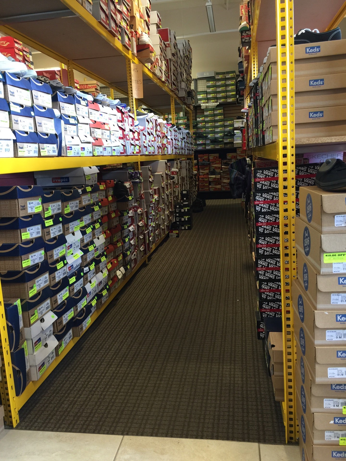 Skechers outlet store niagara cheap falls