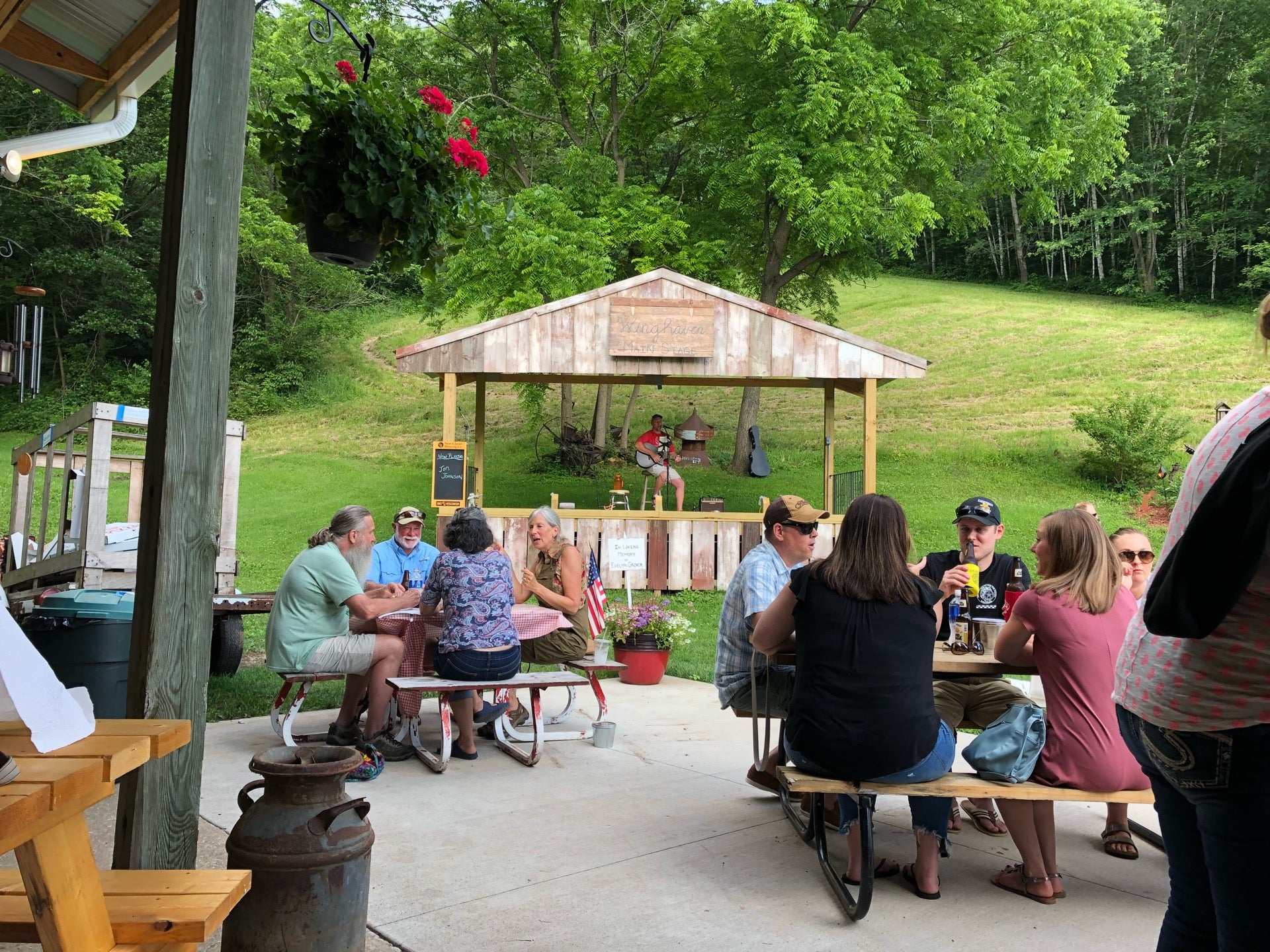 Winghaven Pizza Farm, N18057 Grover Ln, Trempealeau, Town of, WI