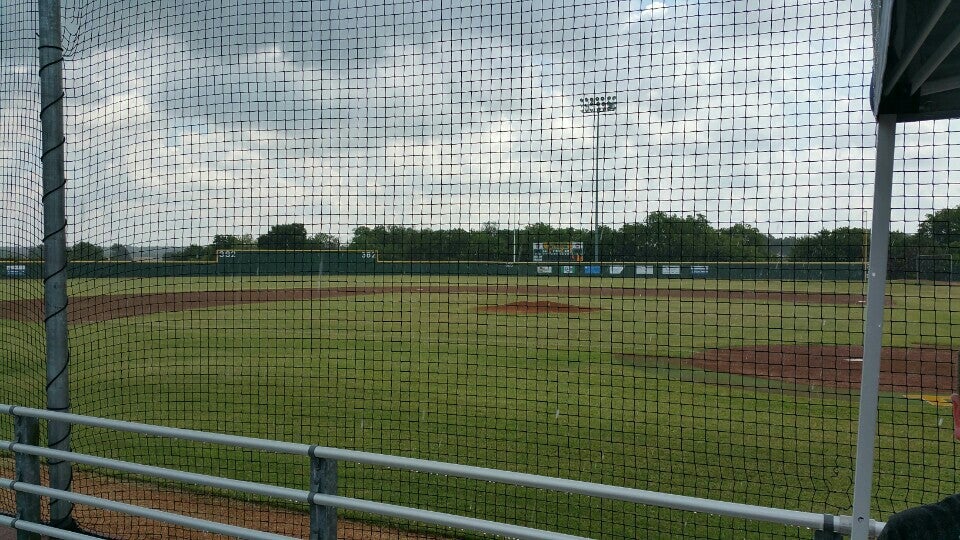 Kelly Field, 1810 Kelly Blvd, Carrollton, TX MapQuest