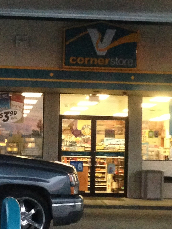 Circle K/Valero Corner Store, 28727 Interstate 45, Shenandoah, TX