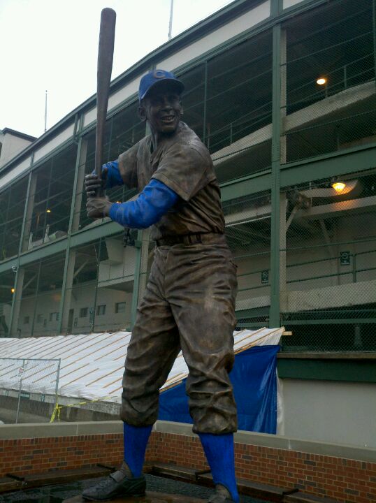 Ernie Banks Statue by Lou Cella - Wrigleyville - Chicago, IL