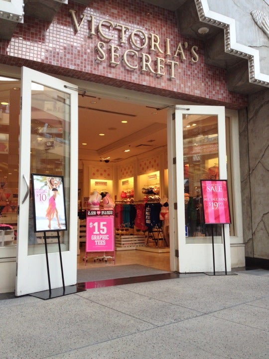 Victoria S Secret Pink 6000 Sepulveda Blvd Culver City Ca Clothing Retail Mapquest