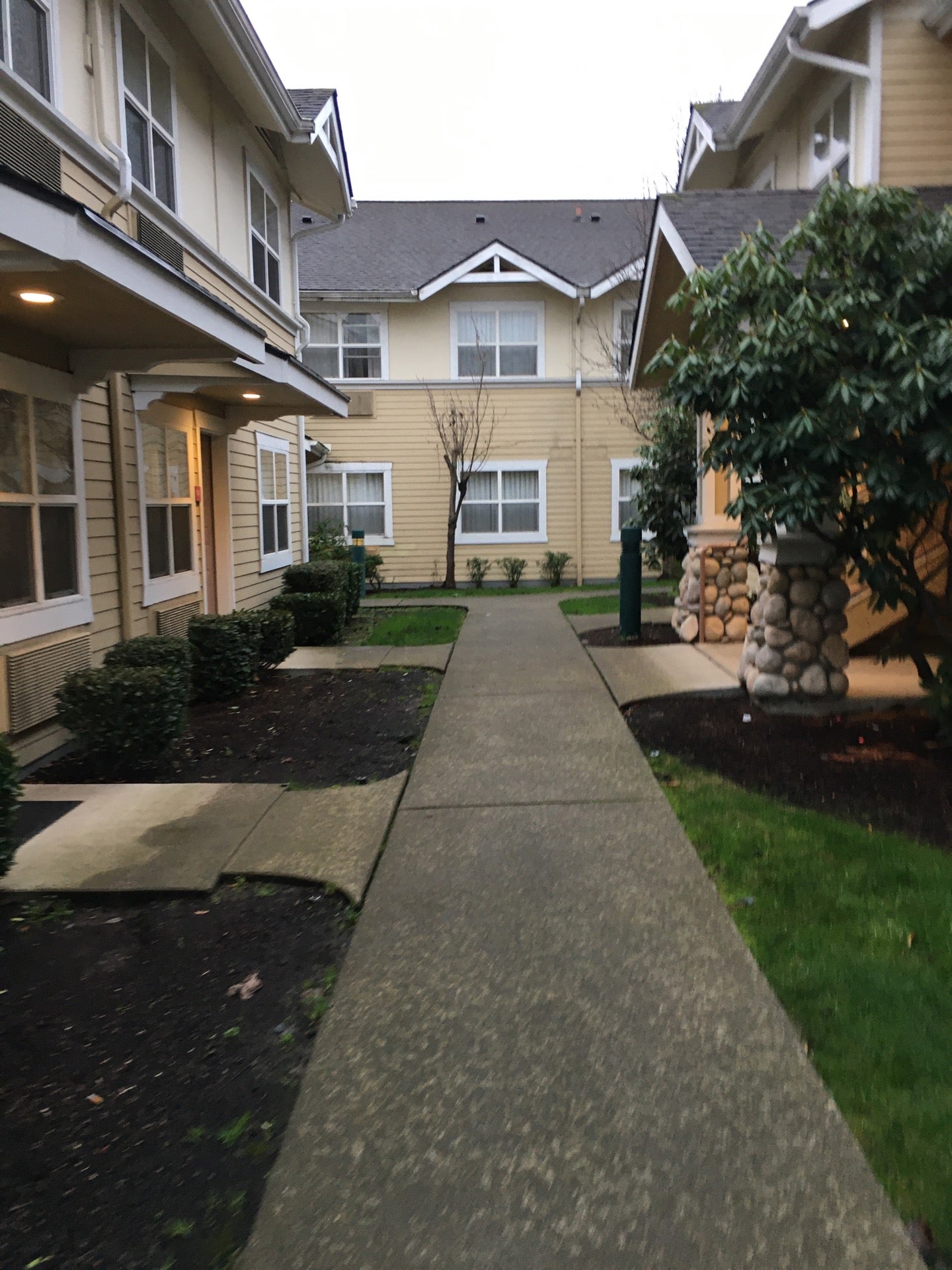 TownePlace Suites by Marriott Seattle Southcenter, 18123 72nd Ave S