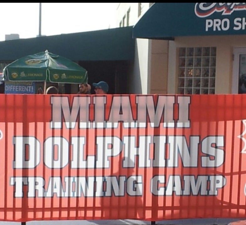 MIAMI DOLPHINS - 63 Photos - 7500 SW 30th St, Davie, Florida