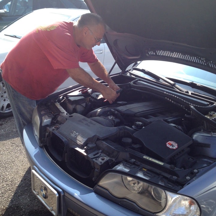 European Car Service Inc, 104 Maccorkle Ave SW, South Charleston, WV