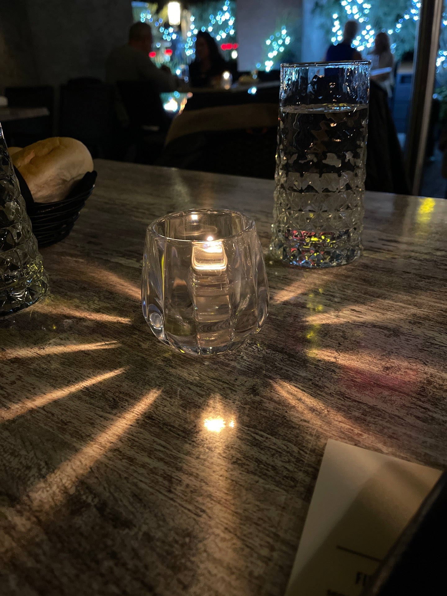 Modern Oyster Bar & Chop House, 10050 N Scottsdale Rd, Scottsdale, AZ