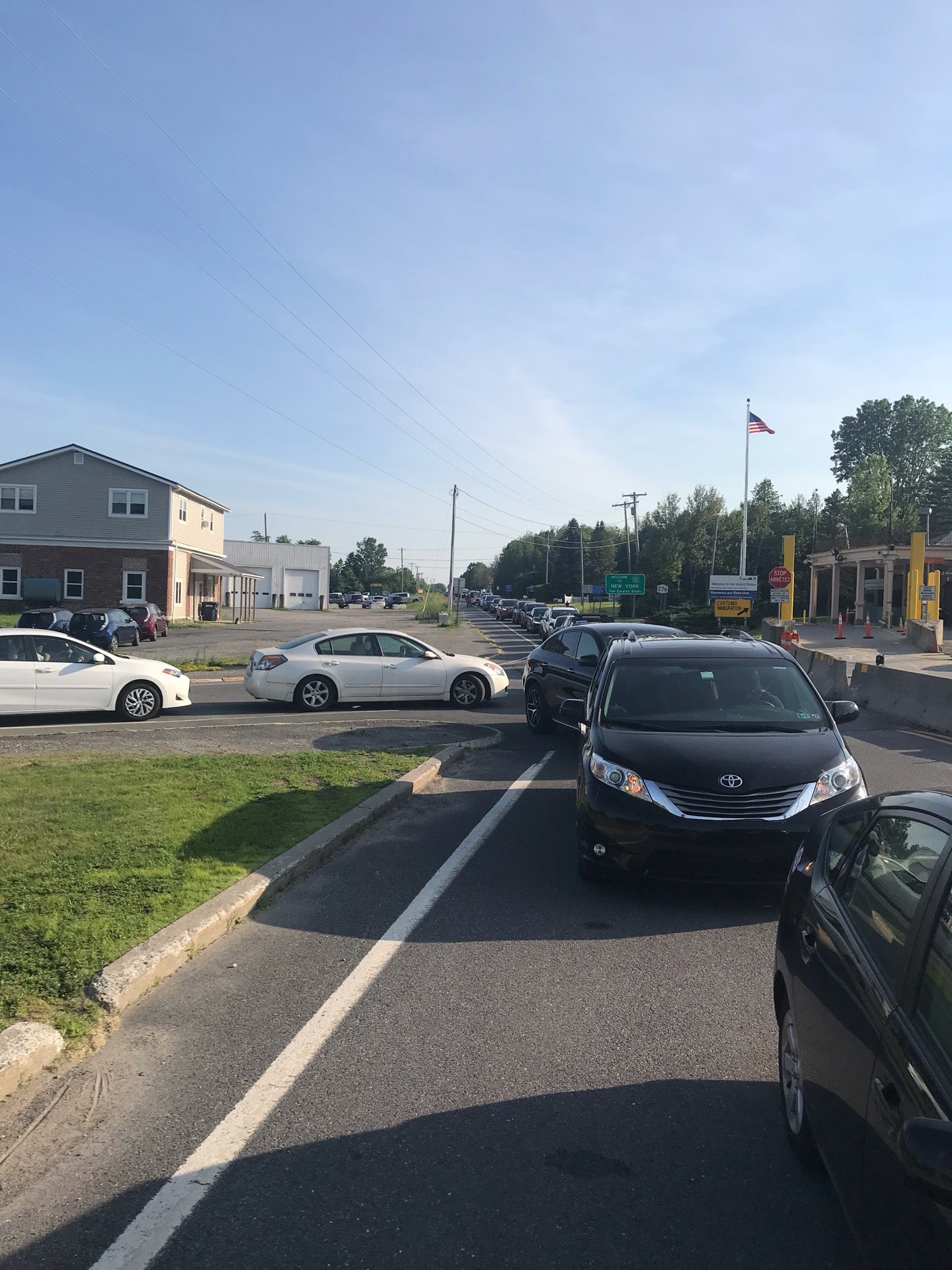 CBSA LacolleChamplain 221 Border Crossing, 300 Rte 221, Lacolle, QC