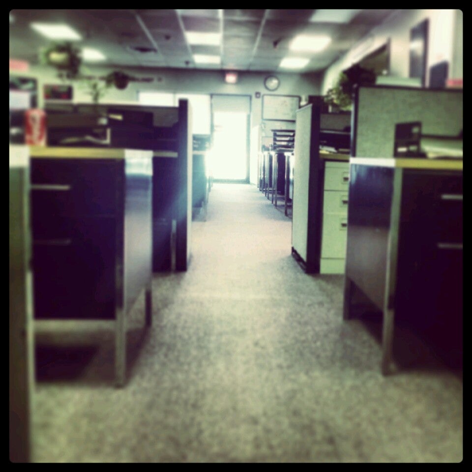 United Consumer Financial ServicesA Scott Ftzr, 865 Bassett Rd