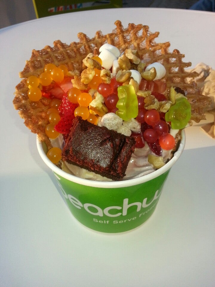 Peachwave Frozen Yogurt & Gelato, 6 W 8th St, Holland, MI, Gifts