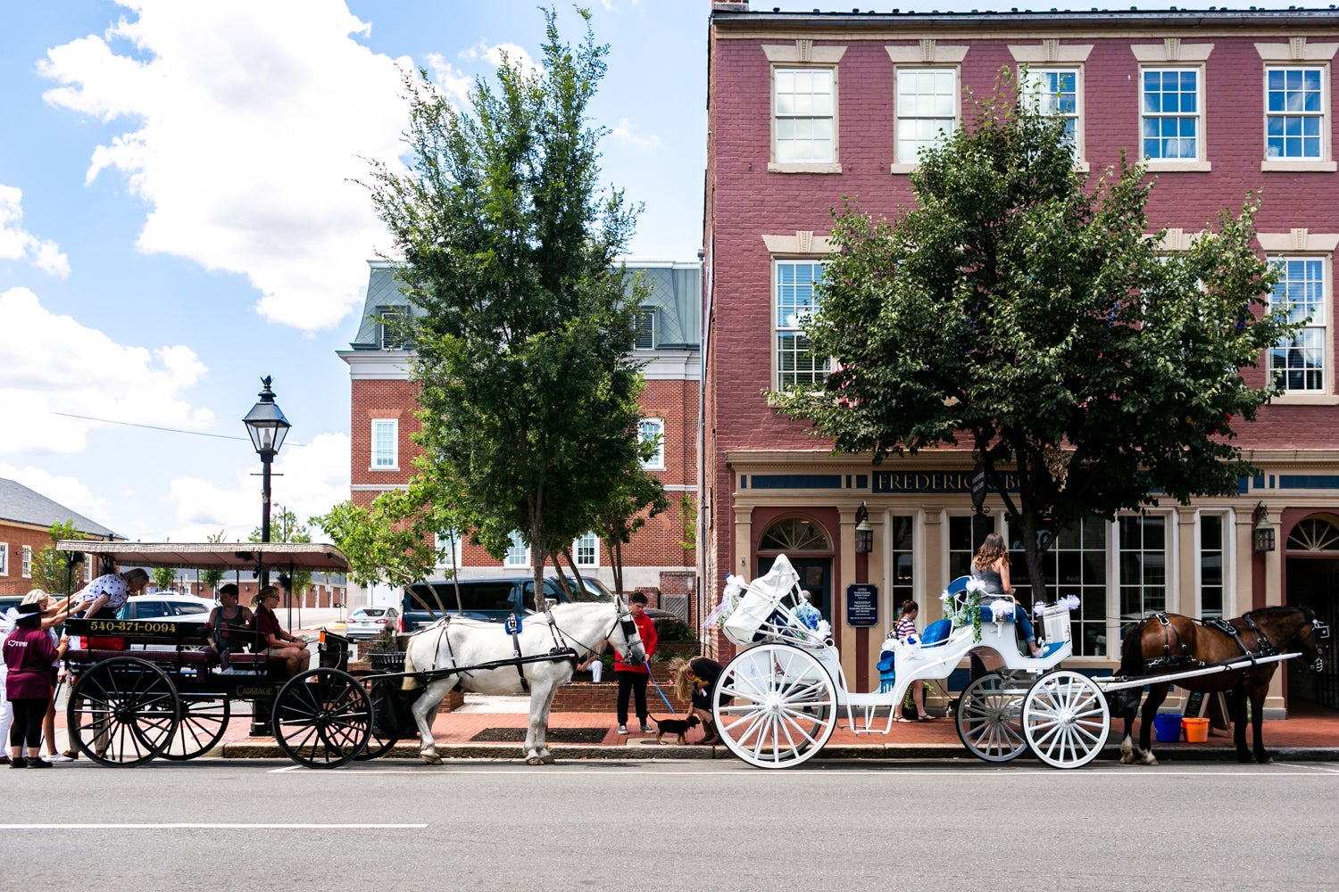 Olde Towne Carriages, 706 Caroline St, Fredericksburg, VA, Landmark