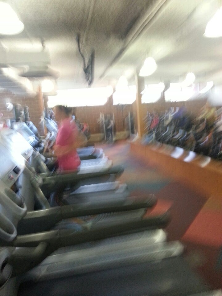 Kettle Moraine YMCA West Washington Branch, 1111 W Washington St