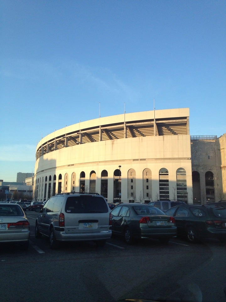 The Shoe Parking Lot, Columbus, OH, Parking Garages MapQuest