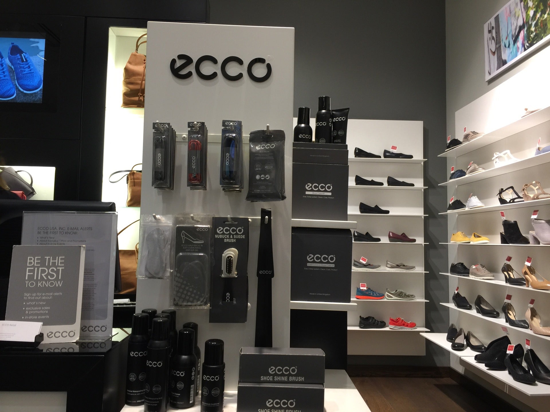 Præstation At vise Parcel ECCO Shoe Store, 865 Market St, Suite 269, San Francisco, CA, Shoe stores -  MapQuest